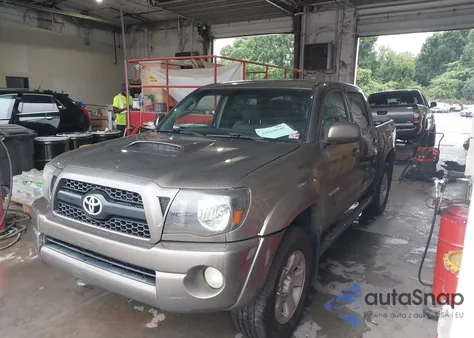 2011 Toyota Tacoma Base V6 from USA, damaged, VIN 3TMLU4EN0BM062365